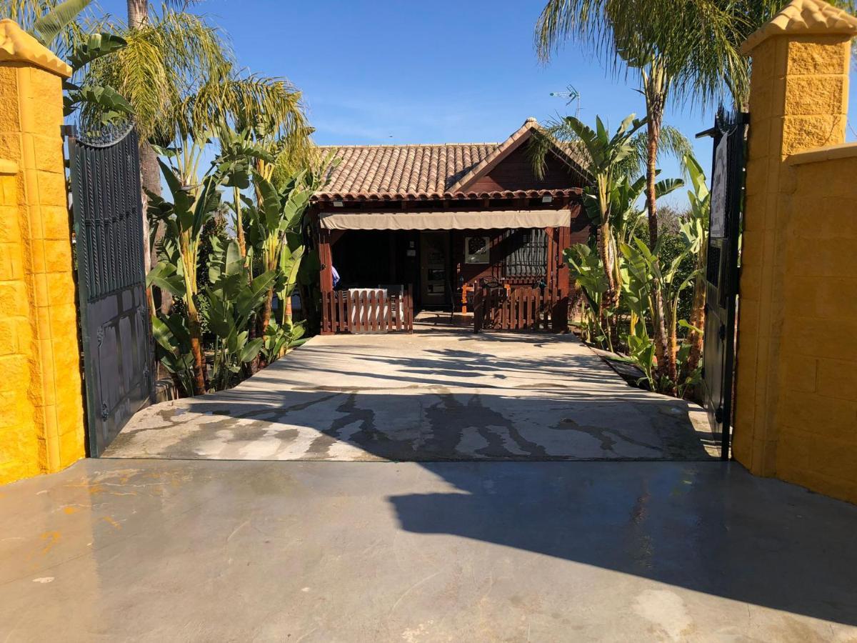 Casa De Madera El Oasis El Palomar Villa Sevilla Buitenkant foto
